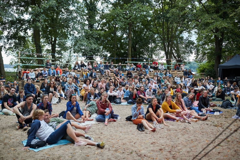 beyerdynamic Podcastfestival Auf die Ohren