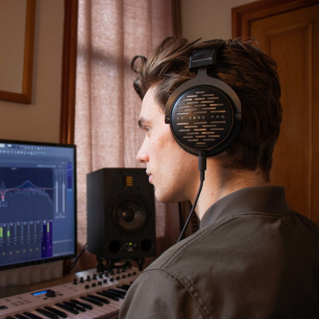 beyerdynamic im Interview mit Michael Wynne – DT 1990 PRO