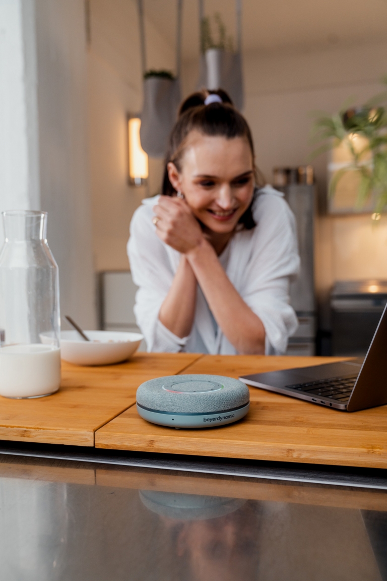 beyerdynamic SPACE - Personal Speakerphone
